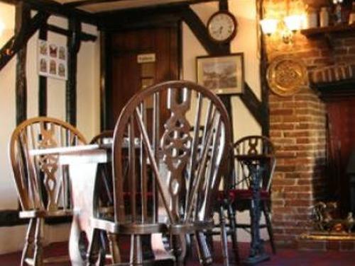 The Dog Inn ハルステッド エクステリア 写真